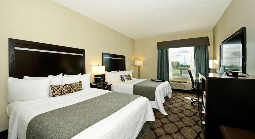 Best Western Plus Travel Hotel Toronto Airport