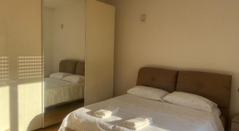 Apartment Parco Lagozza Swiss border