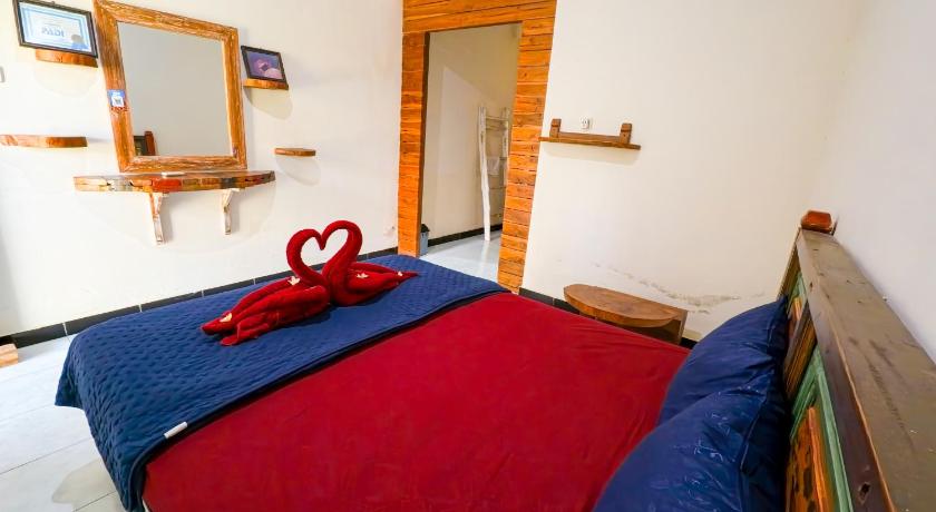 Image of Deluxe Double Room with Shower 6