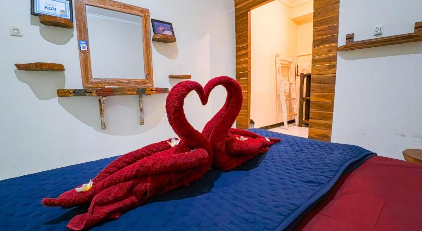 Image of Deluxe Double Room with Shower 0