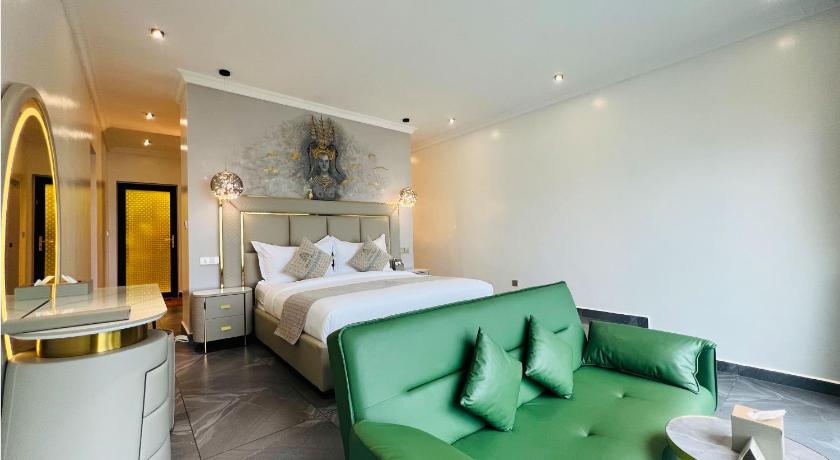 Image of Junior Suite with Sea View 0