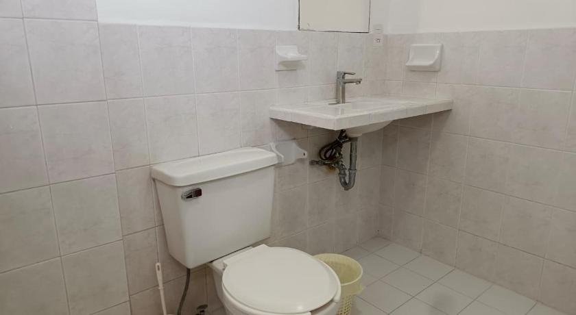 Image of Standard Double Room with Fan 5