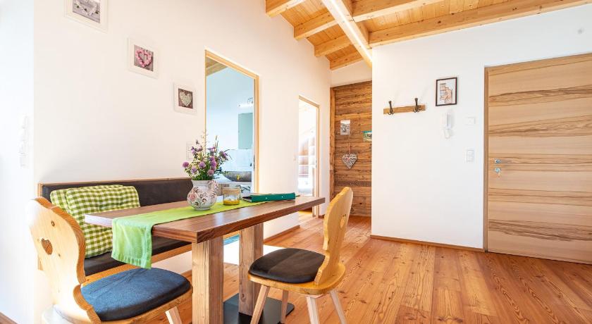 Kreuzplonhof Apt Karspitz