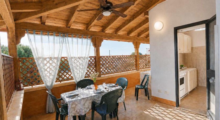 Casa Anna 2 a 270 mt dalla spiaggia di Specchiarica di San Pietro in Bevagna