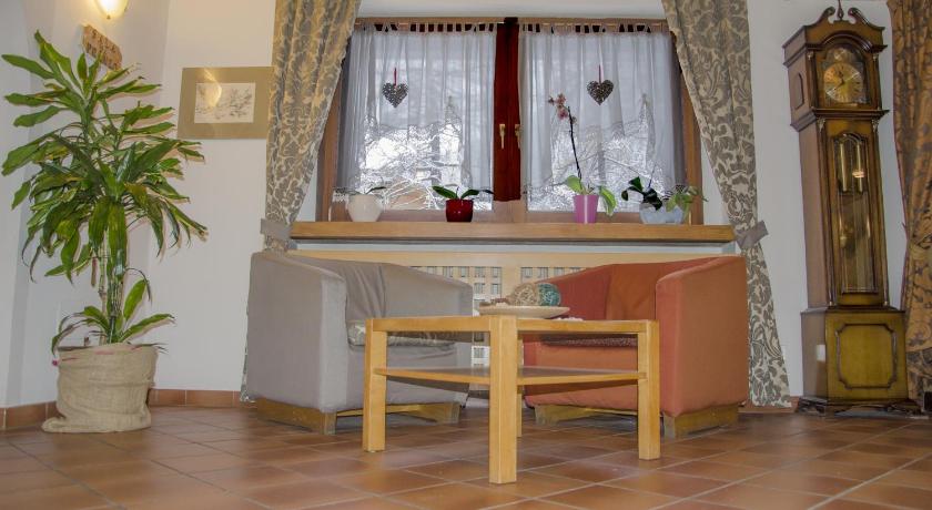 Hotel Casa Alpina - Alpin Haus photo