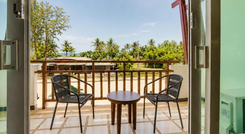 Image of Deluxe Double or Twin Room with Balcony 1