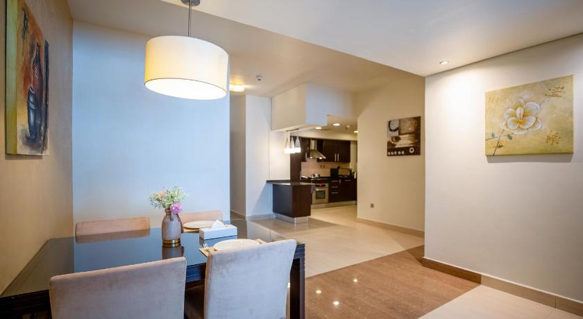 Imperial Suites - image 4