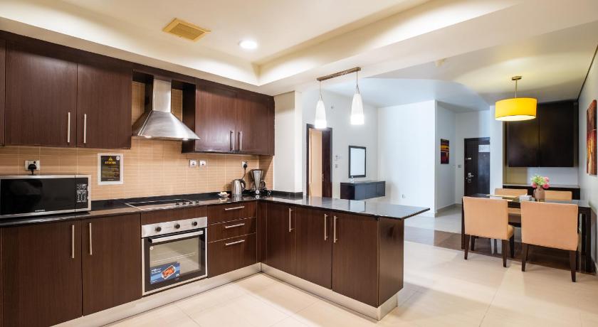 Imperial Suites - image 11