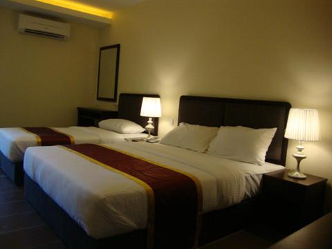 Immagine di Camera Familiare (Family Room) 2