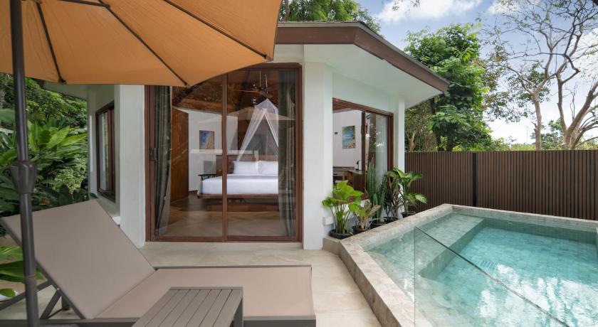 Image of Villa with Sea View 3