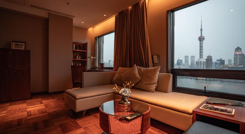 Image of MaxX - Shanghai Suite with River View 3