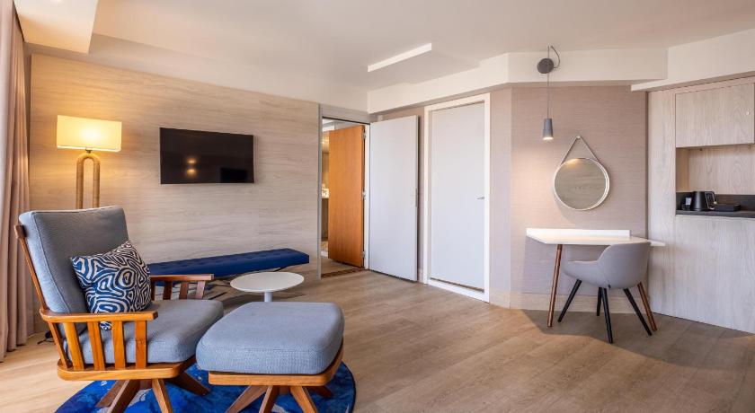 Lakosztály kilátással az öbölre (Bay View Suite) fotója 14