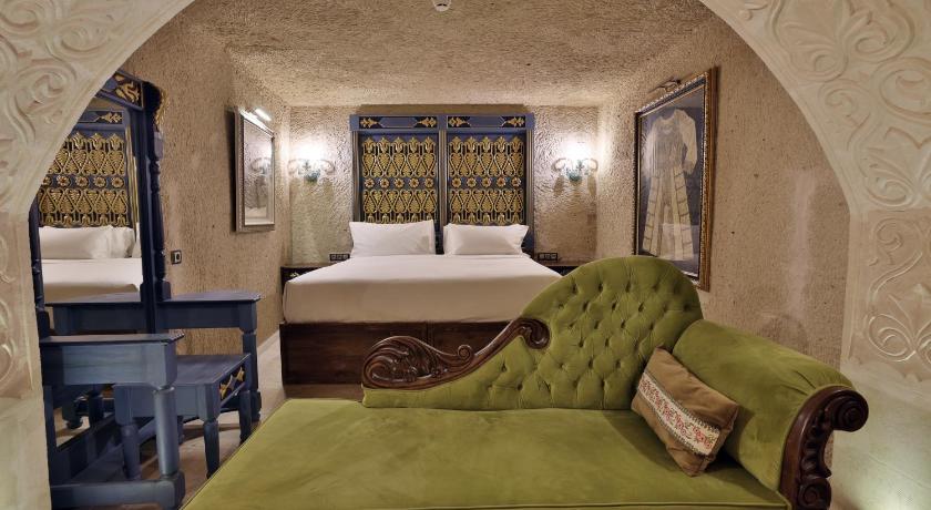 Immagine di Junior Suite with One or Two King Beds and Whirlpool 5