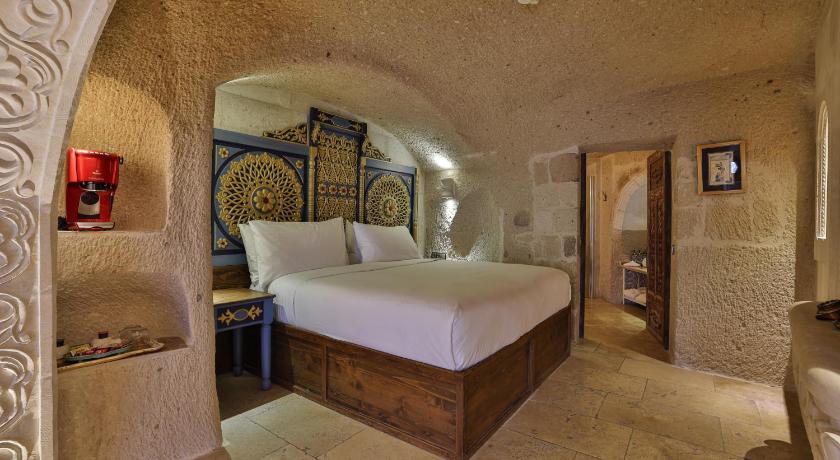 Immagine di Junior Suite with One or Two King Beds and Whirlpool 3