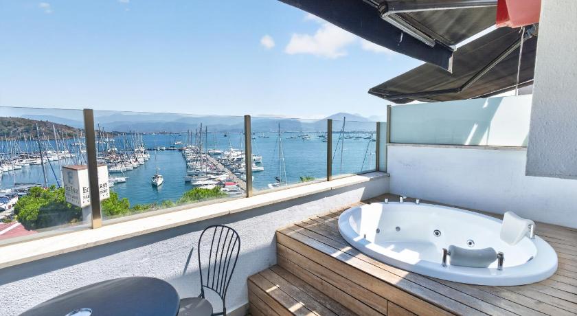 LAFARINE HOTEL - image 3