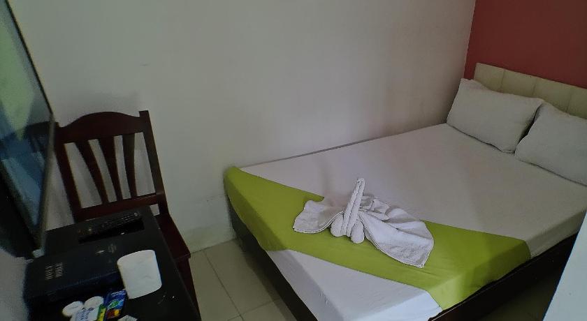 Image of Budget Room 4