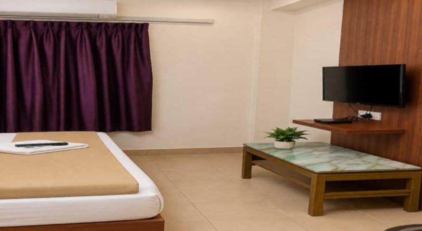 Hotel LeeLa IMPERIAL - image 2