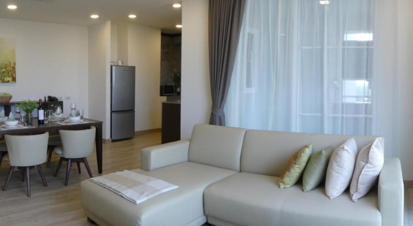 Image of President Suite Pool View 0