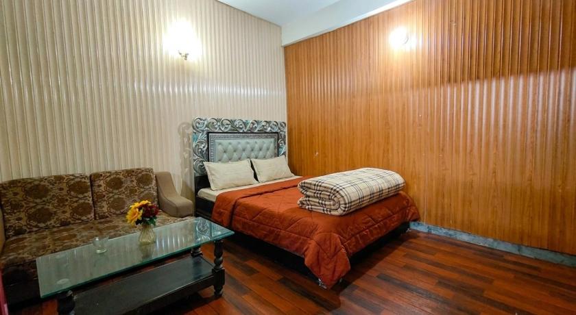 AZH Hotel & Rooms - image 13