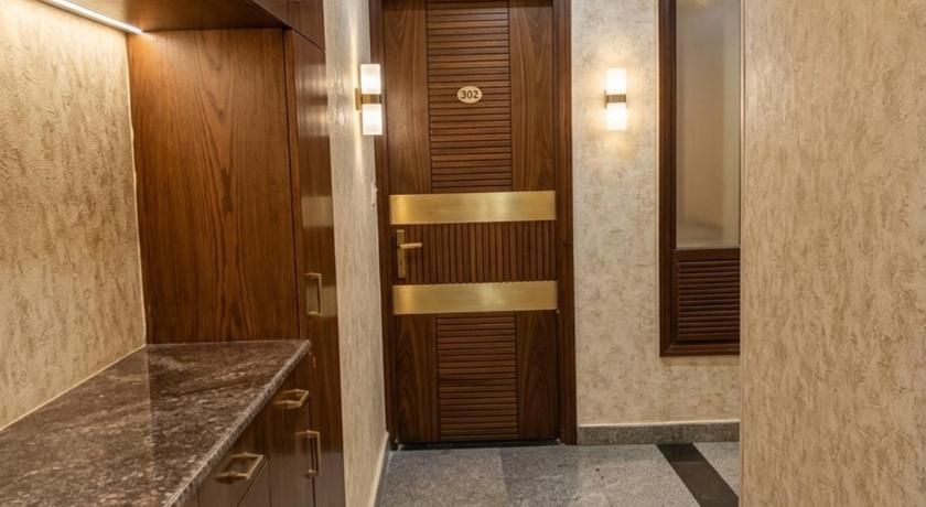 Hotel Raj Mahal Inn 2 Min Walk From New Delhi Railway Station – Delhi, NY
