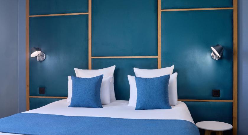 Image of Triple Room 12