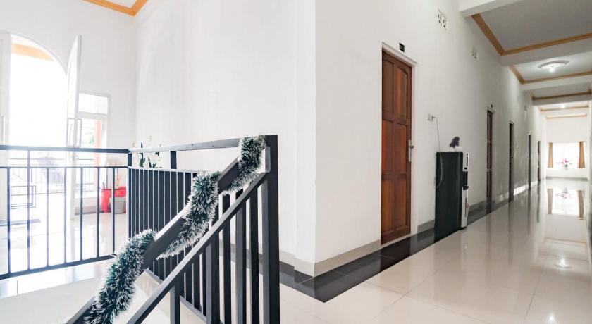 Urbanview Hotel Bundaran Besar Palangkaraya by RedDoorz – Palangkaraya, OK