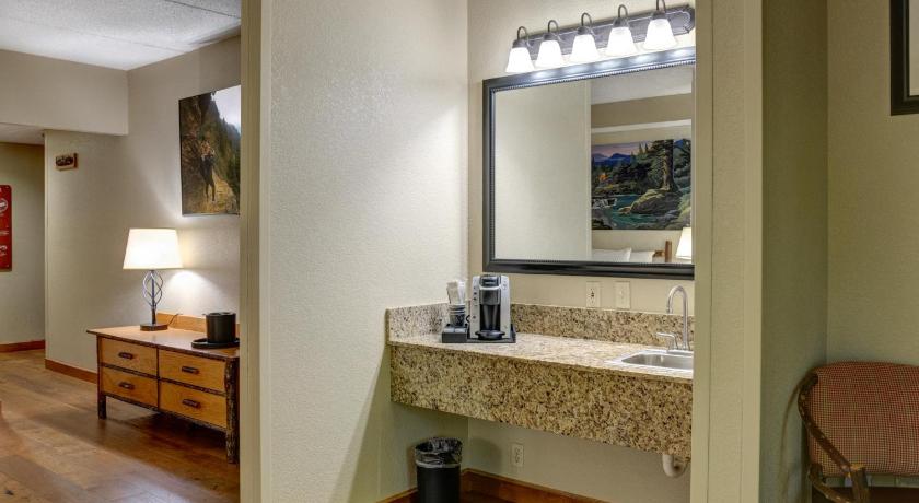 Image of King Suite 5