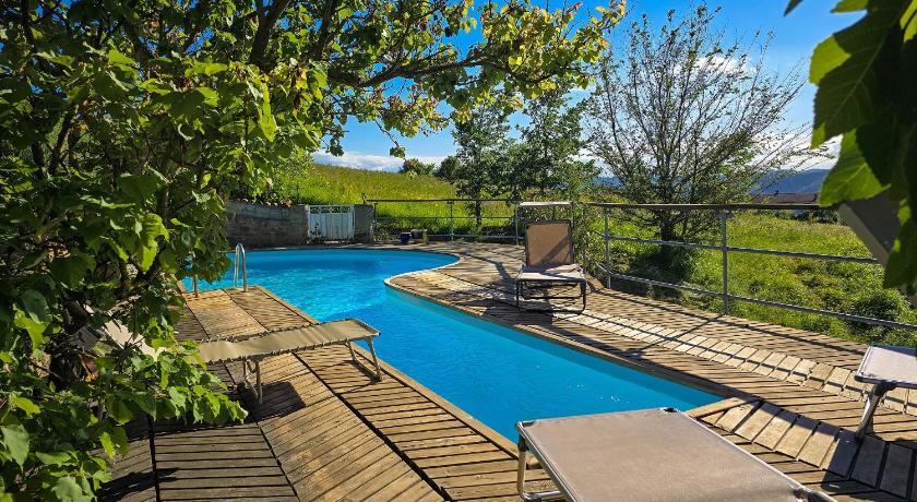 [Ca' del Cucco] Piscina privata tra le colline