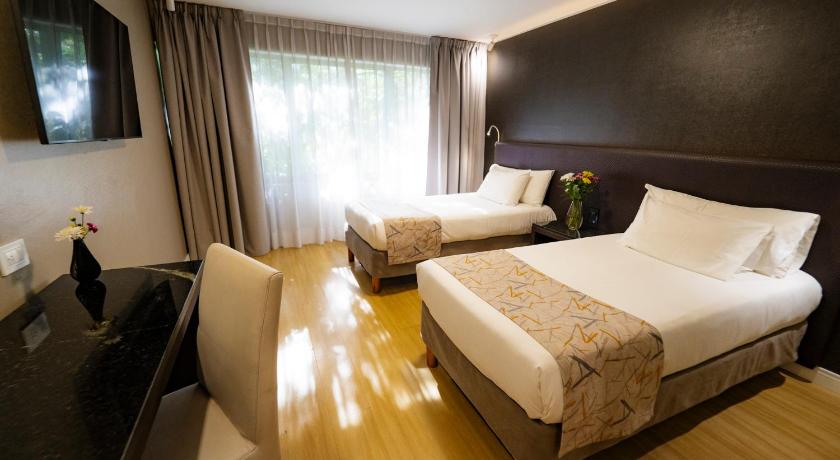 Image of Standard Twin Room 0