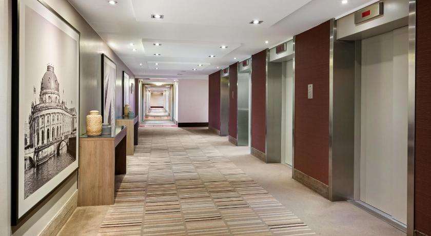 Image of 1 King Room City View High Floor 4