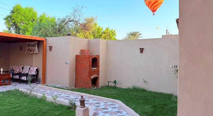 Bab Al Shams Palace - image 6