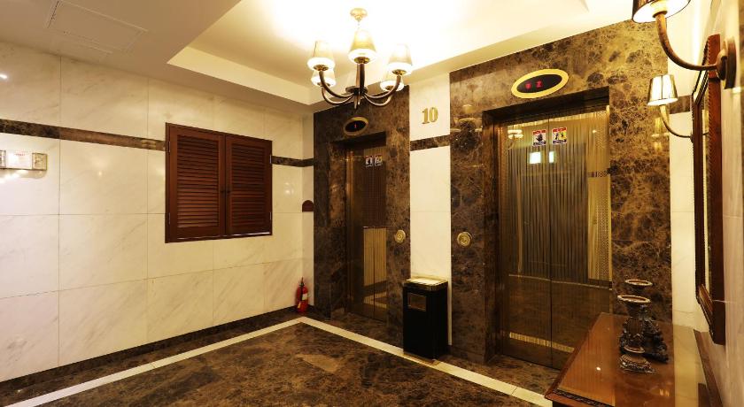 富川 Bucheon (Jungdong) SR 酒店 泳池