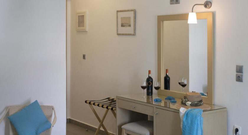 Blue Harmony Hotel photo