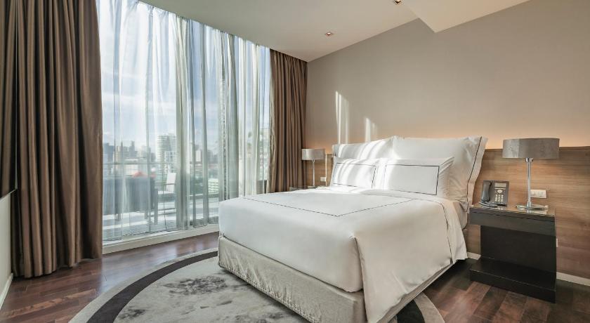 Image of Family City View Suite 6