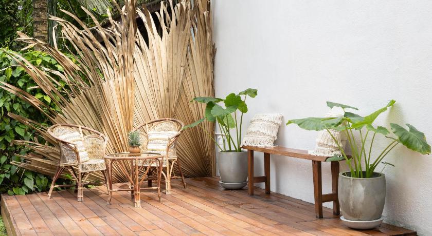 We Escape Weligama - image 7