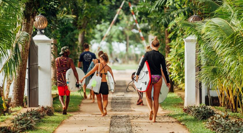 We Escape Weligama - image 11