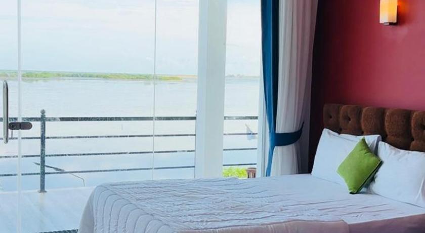 Imagen de Habitación Cuádruple con vistas al mar (Quadruple Room with Sea View) 3