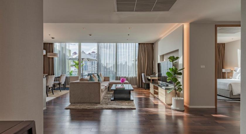 Image of Family City View Suite 4