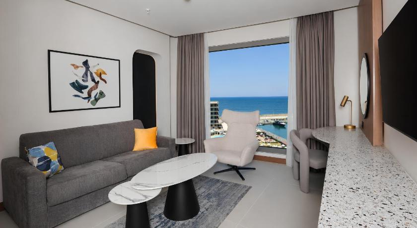 Imagem de 1 Bedroom Suite Sea View 0