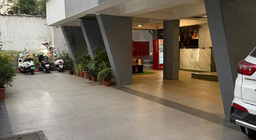 Habitat Inn Near the Airport - Pune - image 4