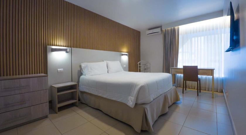 Image of Executive Suite 3