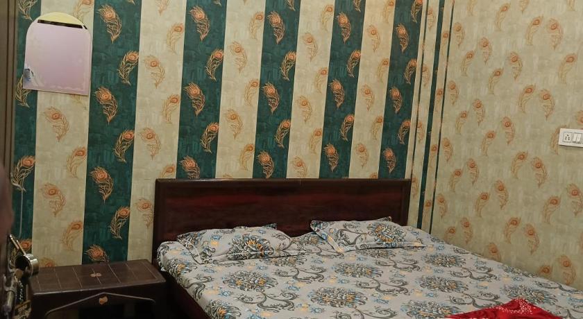 Double Room with Private External Bathroom