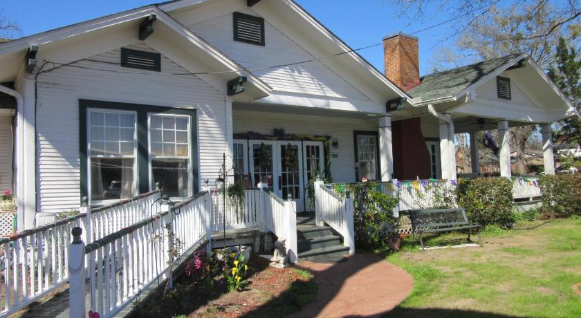The Carriage House photo