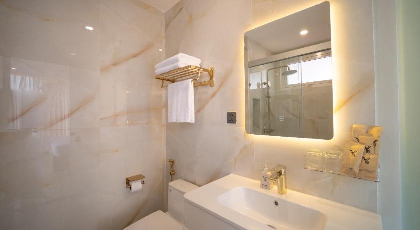 Y Hotel Phan Đình Phùng - image 12