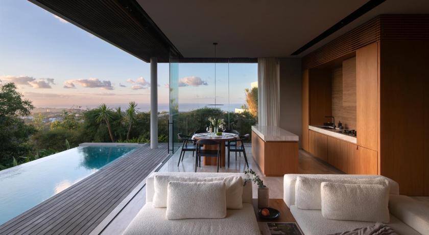 Lyvin Melasti Villas - image 4