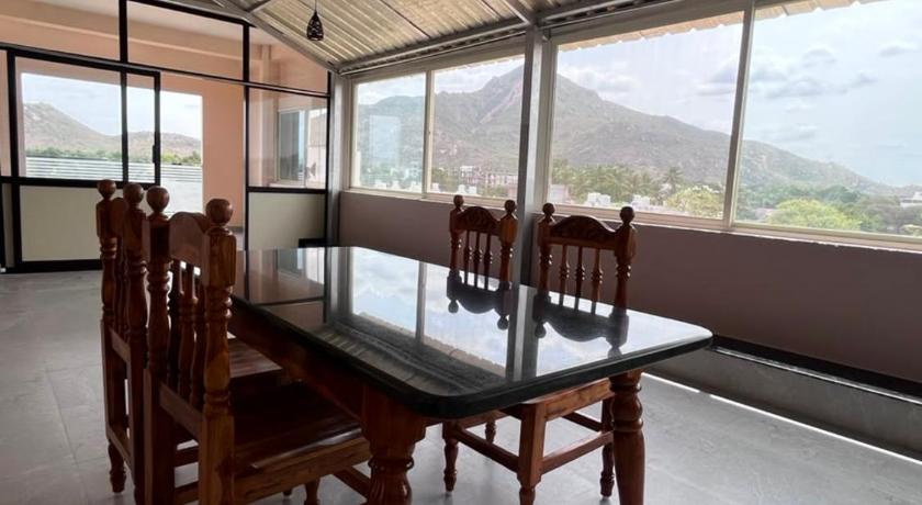 VV Guest House & Rooms - image 6