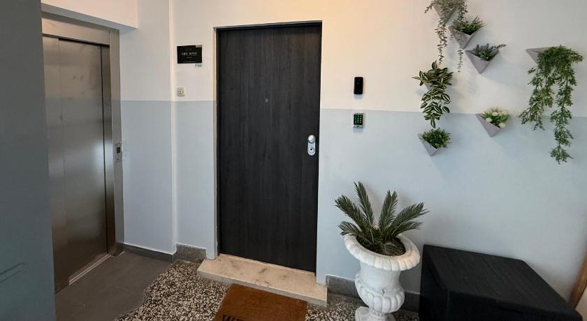 City & Style Luxury Rooms Split 2 - image 13