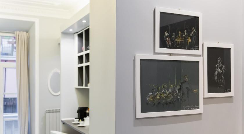 Maison Degli Artisti photo