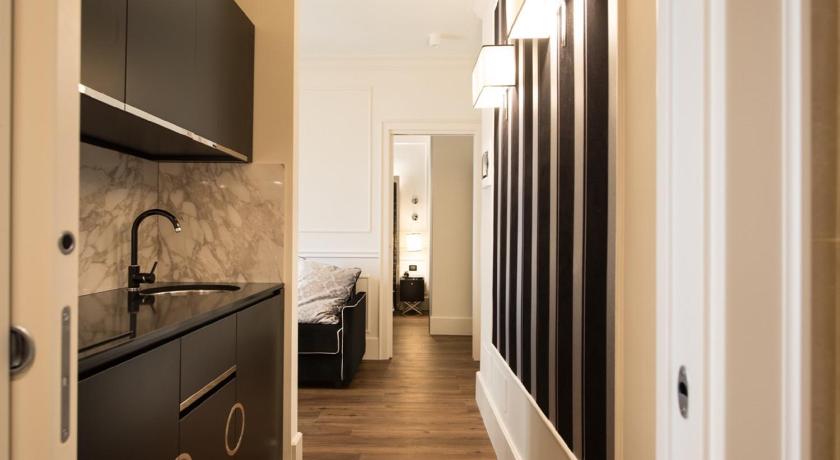 Image of One-Bedroom Apartment (3 Adults) - Separate Building 5