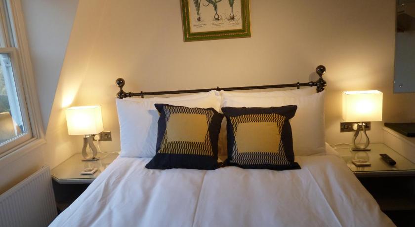 Image of Double Room 5